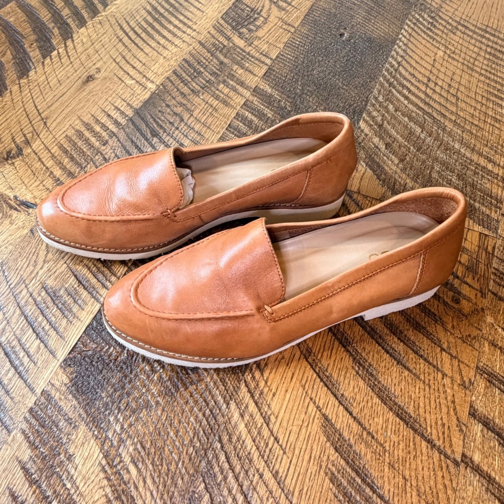 ALDO Rheildanflex Leather Loafer Women's 8.5 Tan Slip On Shoe Minimalist Chic - Picture 2 of 10